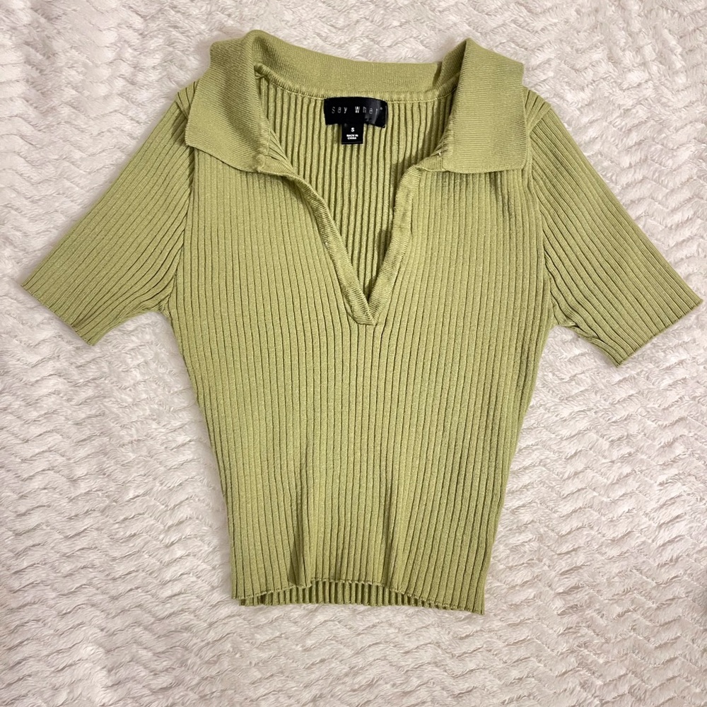 Women’s Green Short Sleeve Top